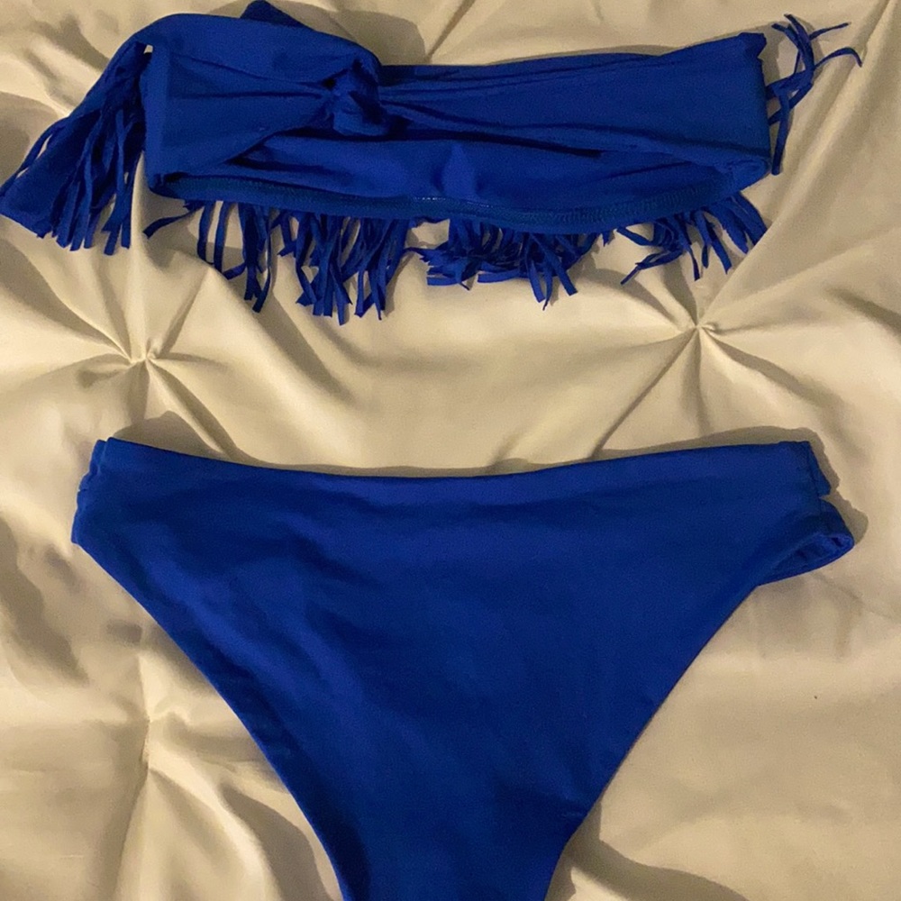 Barely Worn Perfect Condition Bikini Set. Xs - image 2